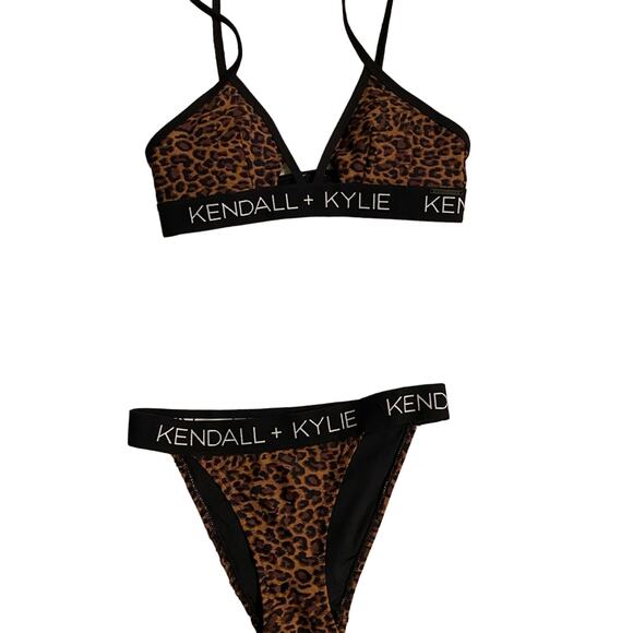 Women’s sexy leopard cheetah animal print triangle bikini. Kendall & Kylie 2pc. - Picture 8 of 11
